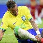Neymar tiene una lesión muscular
