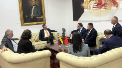 Delegación bielorrusa visita Venezuela