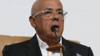 Jorge Rodríguez anuncia 300 nuevas liberaciones