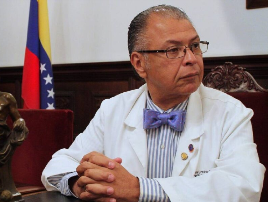 Instan a mantener controles por varias semanas debido al ébola