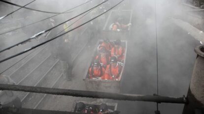 Sube a 82 el número de muertos en explosión en mina en China
