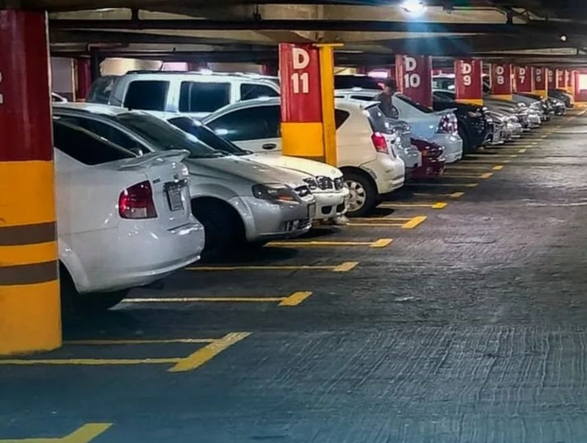 AN discutirá propuesta para regular tarifas de estacionamiento