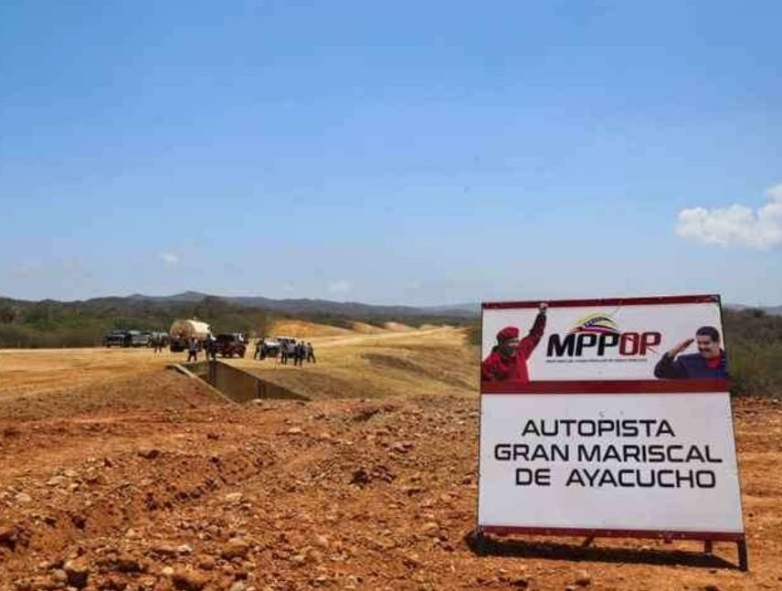 Avanzan trabajos en autopista de Anzoátegui