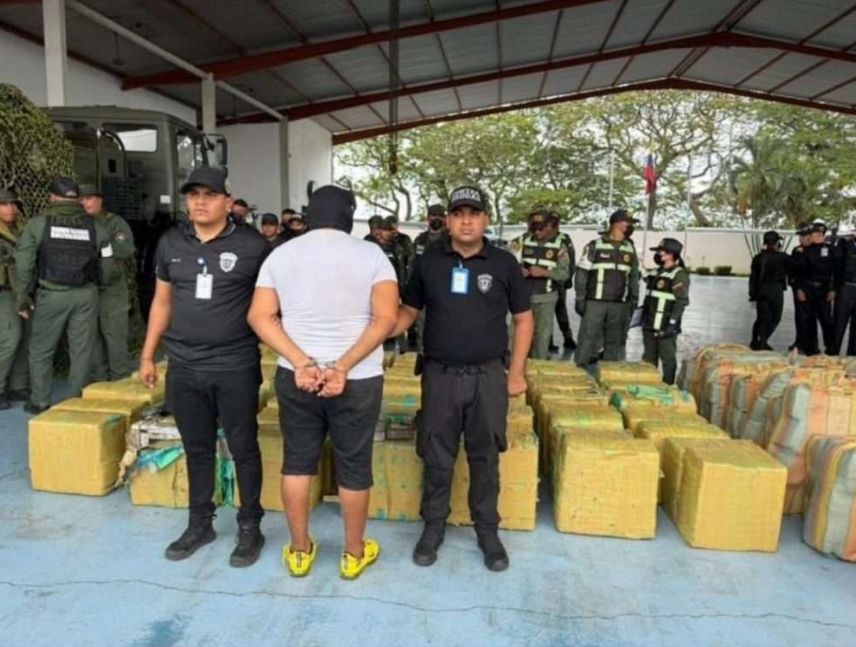 Capturan a un hombre con droga y balas para fusiles