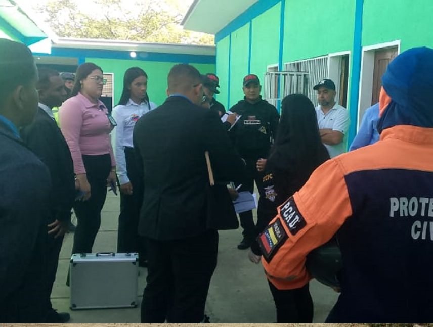 Investigan desmayo de varias estudiantes en liceo de Falcón