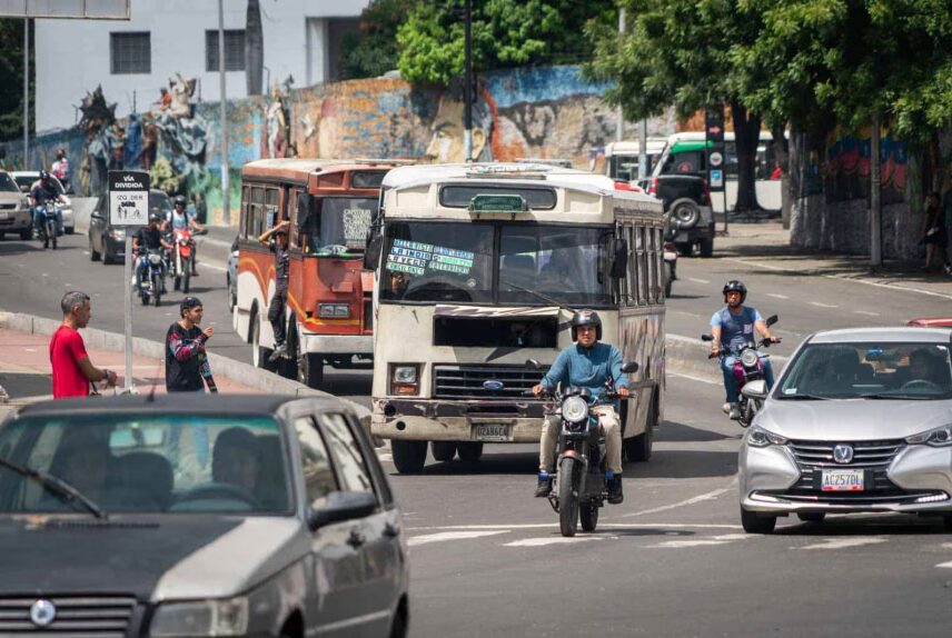 Aprueban tarifa indexada para transporte público desde junio