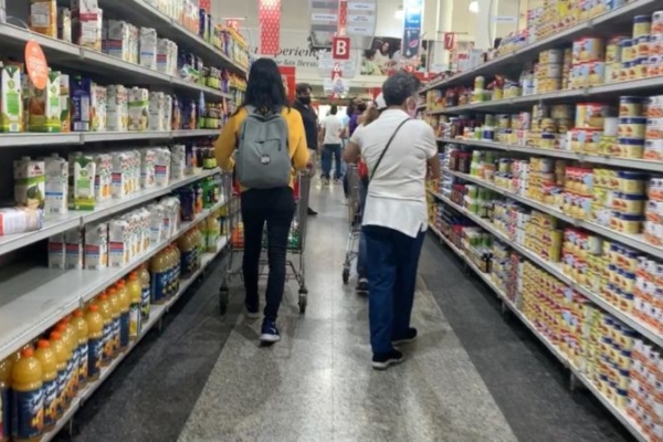 Venezolanos Ansa