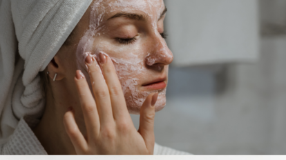 Así debes exfoliar la piel de la cara con bicarbonato