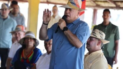 Diosdado Cabello visita la Costa Oriental