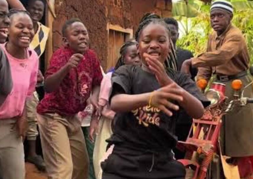 Niños de Uganda bailarán junto a Shakira en el Mundial Fifa 2026