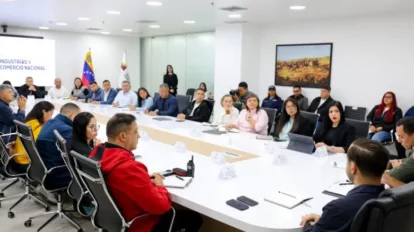 Instalan mesa de trabajo para fortalecimiento del sector transporte