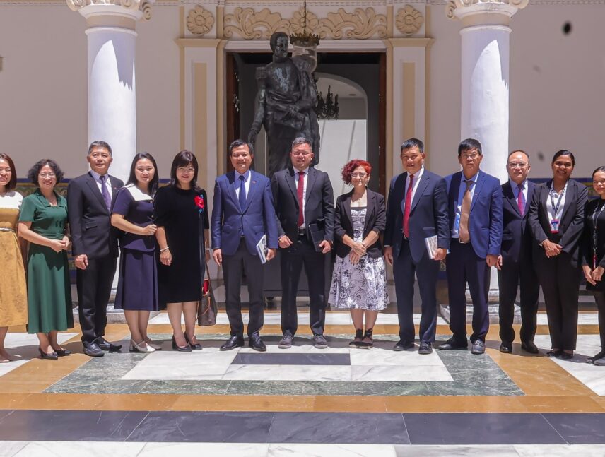 Venezuela y Vietnam consolidan alianza comunicacional e intercambio cultural