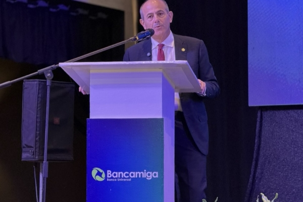 José Simón Elarba ratifica en Monagas el compromiso de Bancamiga con el desarrollo económico del país