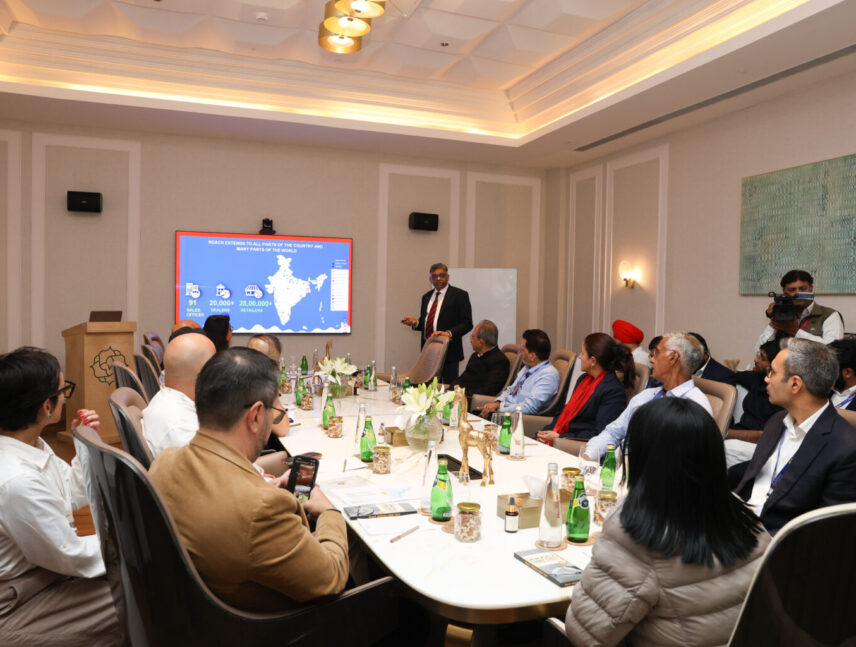 Presidenta (e) Delcy Rodríguez sostiene encuentro con empresarios de la India
