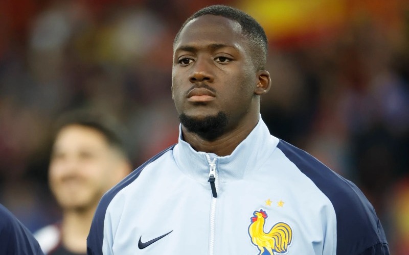 El Real Madrid oficializa fichaje de Konaté por cuatro temporadas
