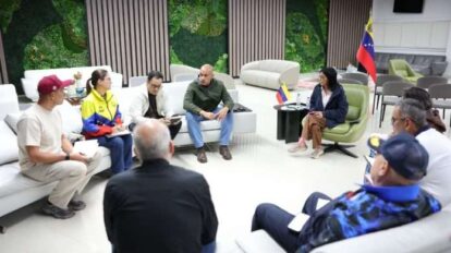 Evalúan proyectos de reconstrucción de infraestructuras dañadas tras sismos