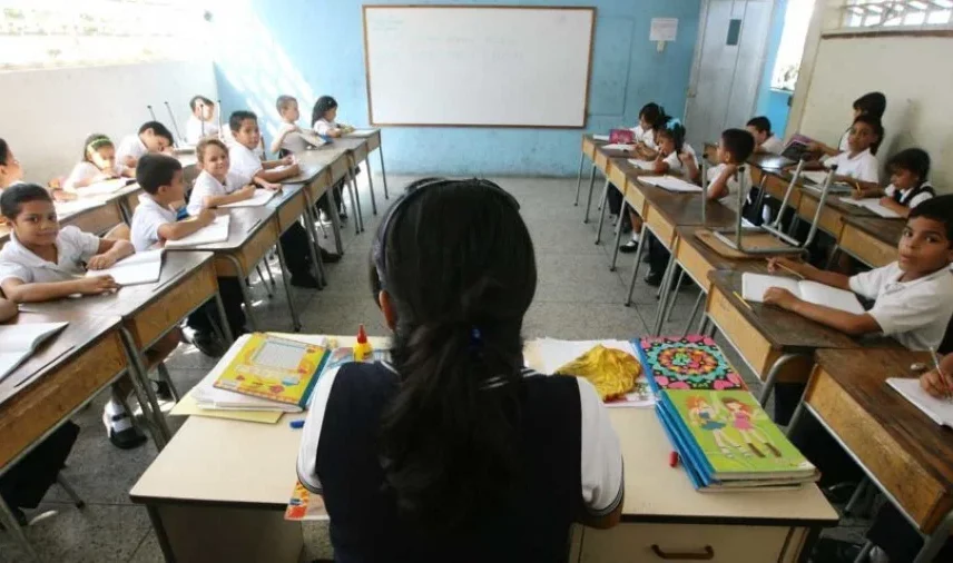 Ministerio de Educación confirma que las clases culminan el 17-Jul
