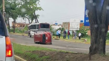 Choque en Unare