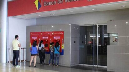 Hoy es lunes bancario