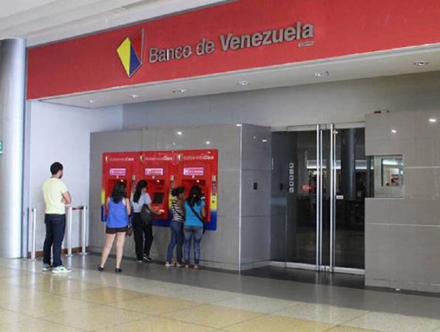 Hoy es lunes bancario