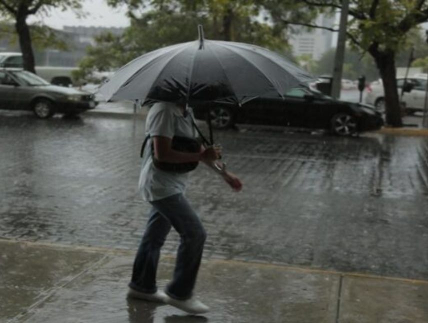 El paso de la onda tropical número 10 se sentirá en el occidente