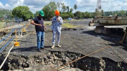 La vialidad quedó destruida por el terremoto