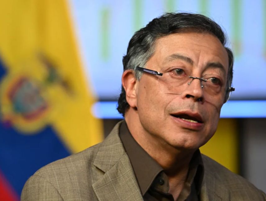 Ordenan “suspensión provisional” de Gustavo Petro como presidente