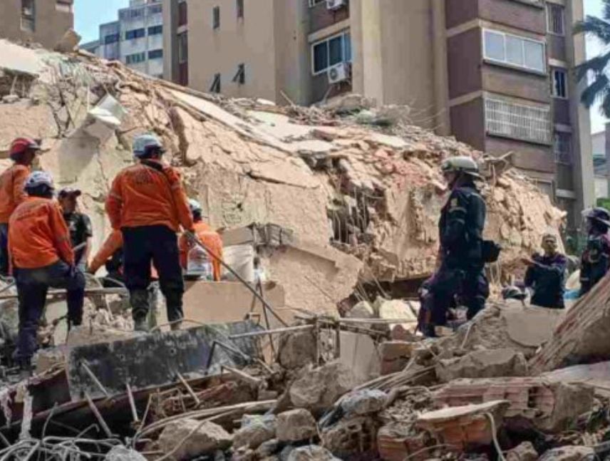 Cifras en edificio Obelisco Chacao