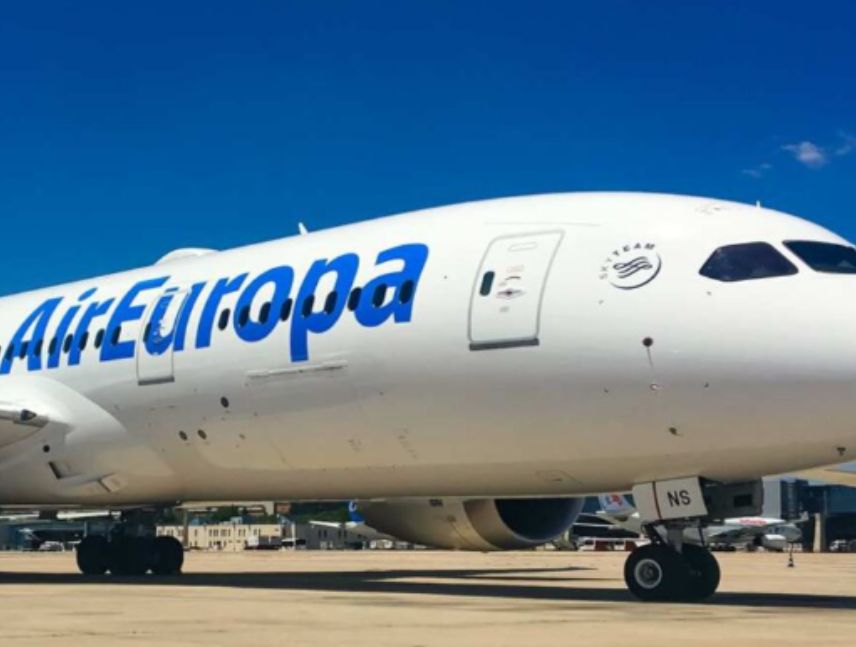 Air Europa reprograma vuelos