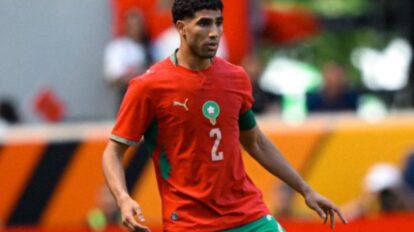 El jugador marroquí del París Saint-Germain Achraf Hakimi