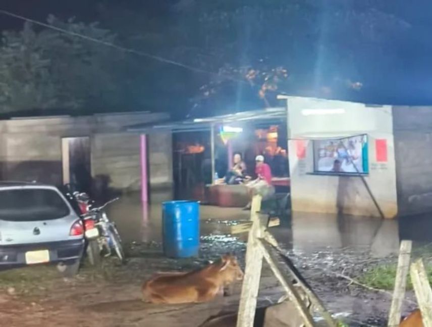 Onda tropical mantiene en alerta a las autoridades