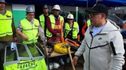 Inspeccionan edificios en Caracas