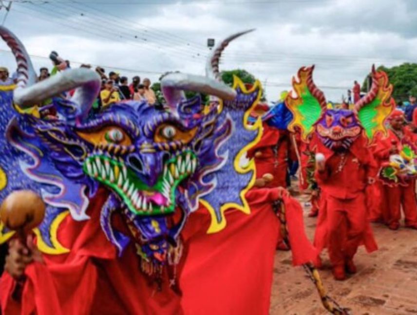 Diablos danzantes de yare