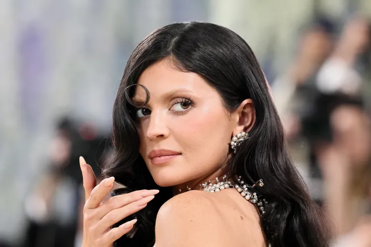 Exchef de Kylie Jenner demanda a la empresaria tras sufrir un aborto