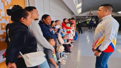 Regresan al país más de 150 migrantes provenientes de México