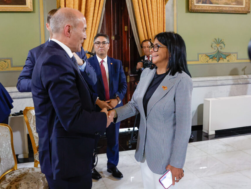 Presidenta (e) convoca a captar talentos de la plataforma Venezuela Renace