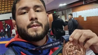 Luis Avendaño subió al podio en Mongolia