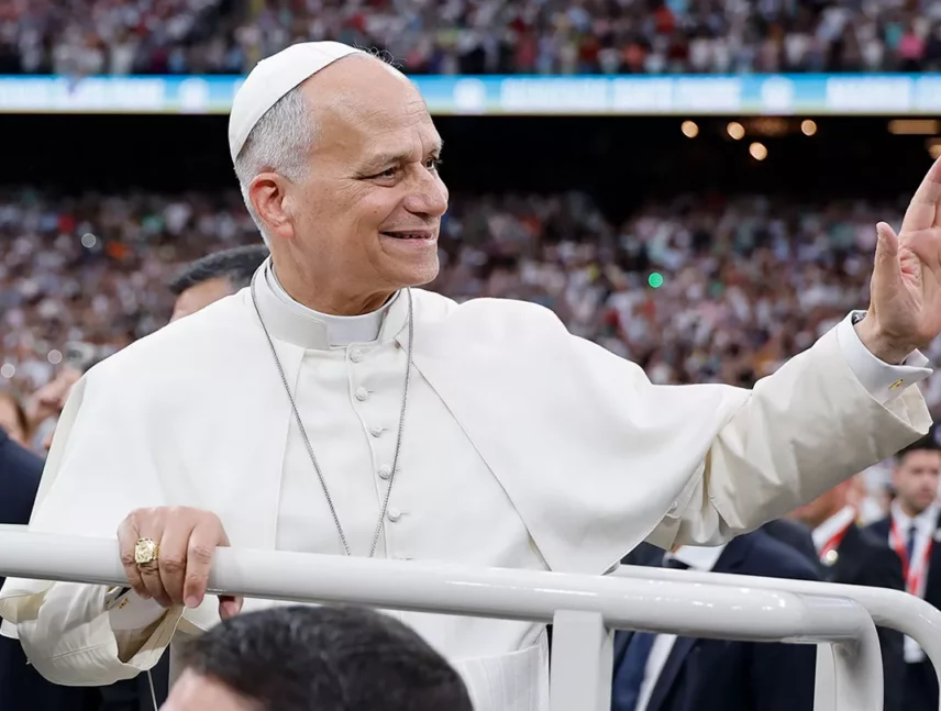 Bernabéu acogió encuentro del papa con comunidad diocesana de Madrid