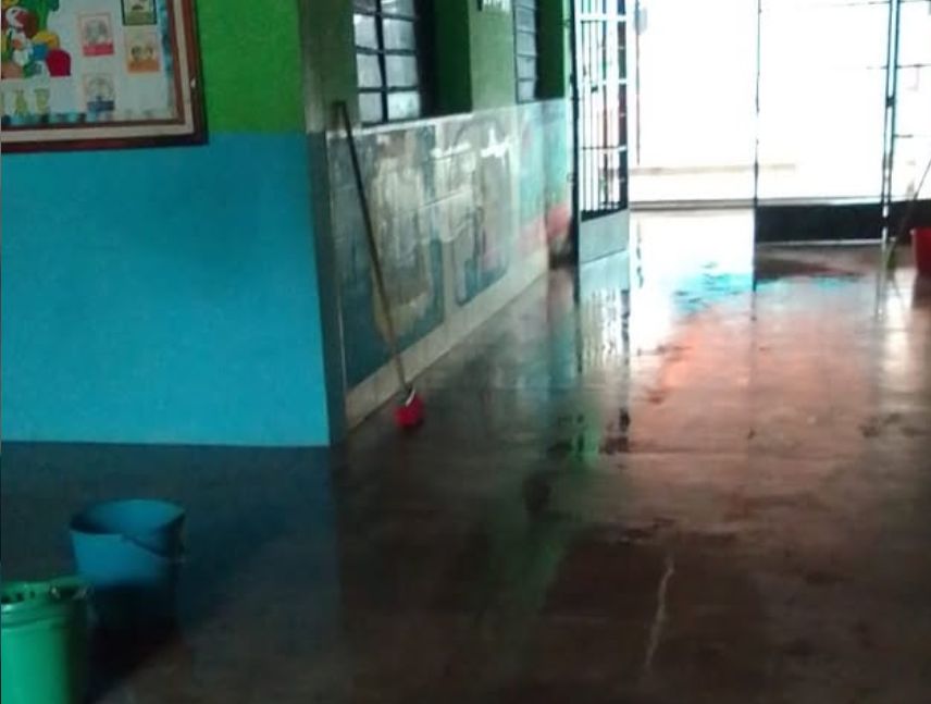 Lluvias e inseguridad azotan a planteles educativos de Guayana