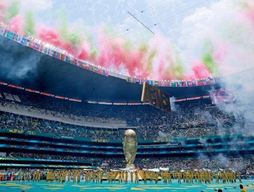 Con Shakira en el show estelar se celebró la fiesta inaugural del Mundial