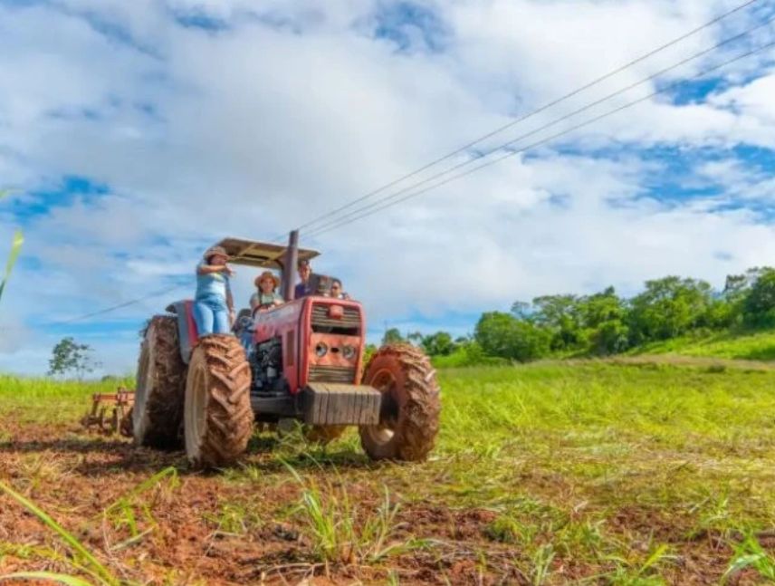Productores reciben insumos para impulsar Plan de Siembra en Bolívar