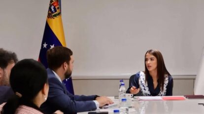 Ministerio de Turismo y la CAF exploran alianzas