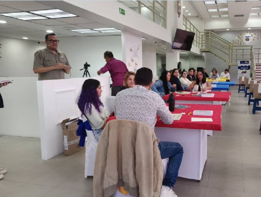 Más de 3.000 colombianos en Bolívar votan