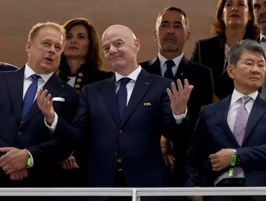 Infantino defiende las pausas de hidratación en el Mundial