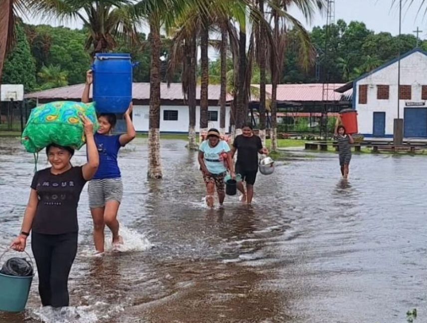 Comunidades del Alto Orinoco se recuperan tras crecida del río