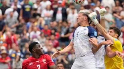 Bosnia ganó 3-1 a Qatar y quedó tercero en el Grupo B