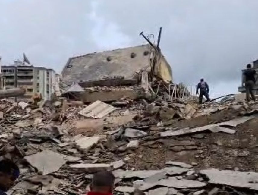 Varios heridos tras colapsar edificio en San Bernardino luego del terremoto