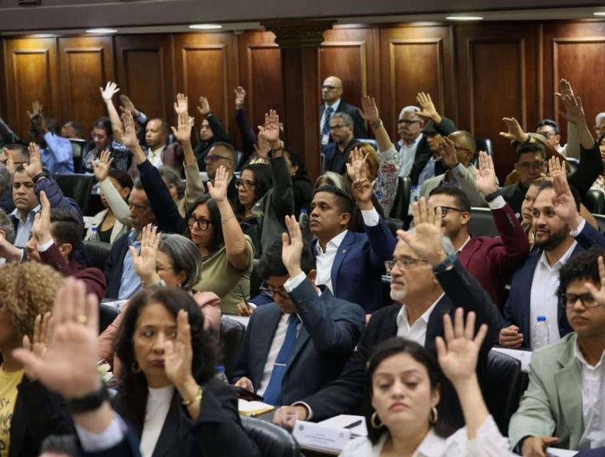 Aprueba proyecto de reforma de ley del Sistema Eléctrico