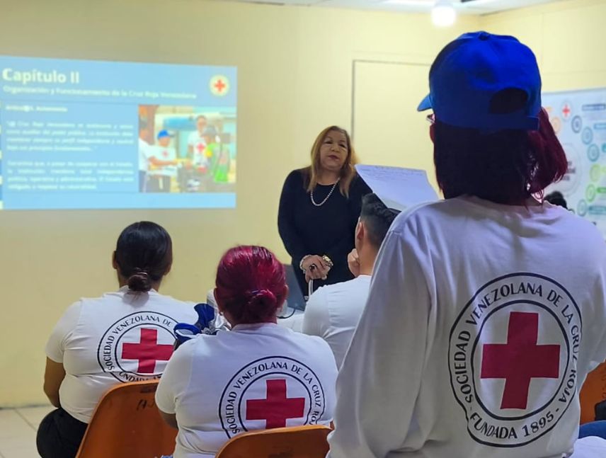 Dictan taller sobre la Ley de la Cruz Roja en Caroní