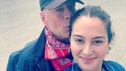 Esposa de Bruce Willis lanza sitio web tras diagnóstico de demencia